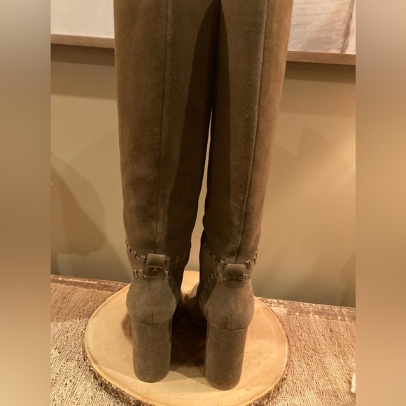 Tory Burch Contraire Suede 90mm Knee Boots, River Rock Size‎ 9 MSRP: $525.00 - Picture 9 of 16